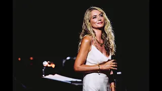 Athena Andreadis, Andrea Bocelli concert - All Alone Am I (Min Ton Rotas Ton Ourano) live