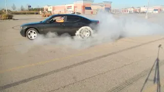 2006 Dodge Charger R/T Huge Burnout!