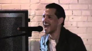 V 101.9: El Debarge Sings "Time Will Reveal" With Fan!