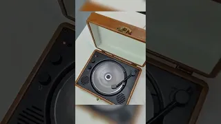 New design CD player