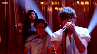 Paolo Nutini - Pencil Full Of Lead (Jools Annual Hootenanny 2015)