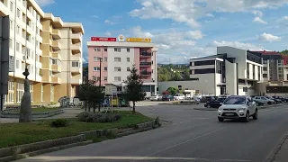 Šetnja kroz Novi Travnik ulicom kralja Tvrtka.  17.9.2023.g.