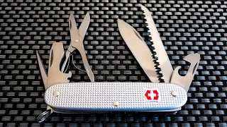 NEW Victorinox 2020 Alox Farmer X, а нужен ли вообще такой нож?