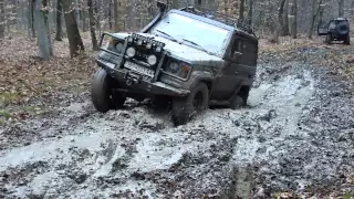 Off road Suzuki Samurai vs company12