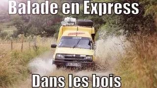 Sortie offroad dans la forêt en Renault Express sous la pluie. (Renault Rapid, Renault Extra)