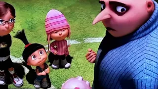 Despicable Me Minions Give Up Their Money Scene + Prettiest Girls Scene