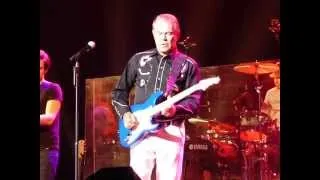 Glen Campbell Guitar Solo - Try a Little KIndness 10/18/12