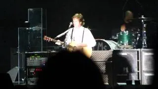 Paul McCartney - And I love her - Argentina 11-11-2010