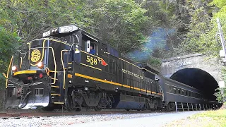 New Western Maryland 558 🔥 Leads Train thru Brush Tunnel 🚇
