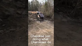 #jeep #jeepcherokee #jeeplife #xj #cherokee #grandcherokee #jeepxj #rcv #sendit #burnout #zj