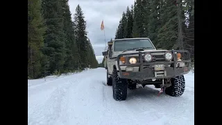 Toyota Landcruiser in DEEP snow