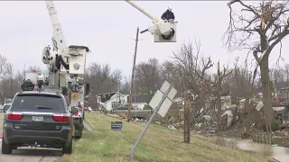 NWS says Indian Lake hit with EF3 tornado; at least 8 tornadoes in Ohio