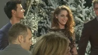 Robert Pattinson, Kristen Stewart and Taylor Lautner get emotional at London's Twilight premiere