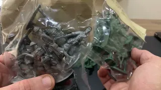 Солдатики кооперативные / ЗМИ Донецк? / Post Soviet toy soldiers