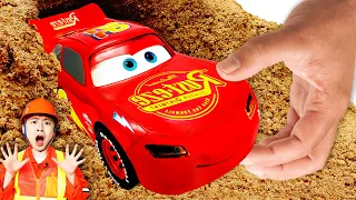 흙에 빠진 맥퀸을 도와줘!│강이와 전동 자동차 장난감 조립놀이 구출놀이 Mcqueen Car Toy Kids Power Wheels