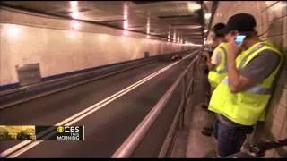 NYC's Lincoln tunnel at 190 MPH