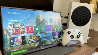 This Gaming Monitor is ONLY 1cm Thick! - 15.6" G-STORY