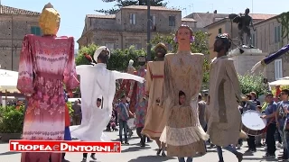 Raduno dei Giganti alla festa di "I Tri da' Cruci"