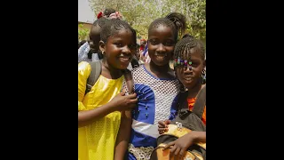 Desarrolla modelos de PROGRESO SOCIAL a través de la EDUCACIÓN de NIÑAS y MUJERES en SENEGAL