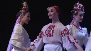 Украинский женский лирический хоровод «Калина». Ukrainian lyrical round dance "Kalina".