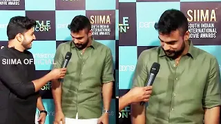 Anchor Jeeva Funny Comments On Tovino Thomas Outfit