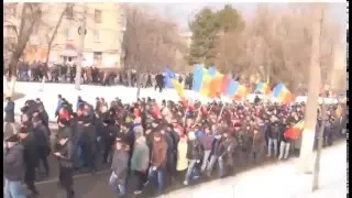 Moldova-1. Реально ОГРОМНАЯ колонна протестующих! (22.01.2016)