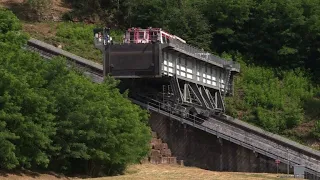 Un "ascenseur à bateaux" pour franchir le massif des Vosges | AFP News