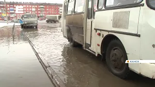 В Канске талыми водами затопило улицы города