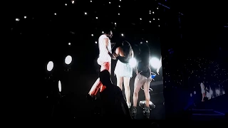 Maluma kiss - live show 2018