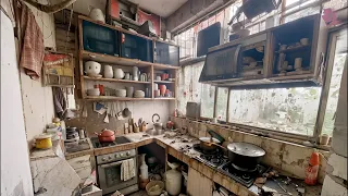 Abandoned houses ⁉️😱A house that hadn't been cleaned for ten years🤯| EXTREME CLEANING MOTIVATION 💪