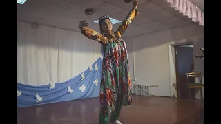 Узбекский танец Алины Юлдашевой. 06.03.2020 г.  село Уленкуль.