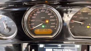 Neutral light on a 2021 Streetglide