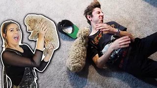 New dog ATTACKS FaZe Rug!! *SURPRISING JACKIE*