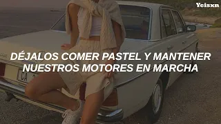 Marina - Pink Convertible // Español