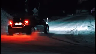 Toyota GR Yaris fun driving on snow at night | www.gt-four.pl