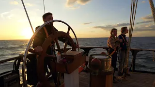 Darwin200 Ep 6: Life Aboard (a glimpse at life aboard the Darwin200 ship during the UK Voyage)