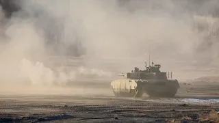 Russian main battle tank T-80BVM firing
