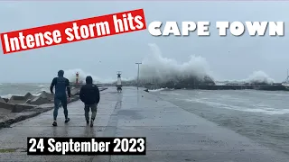 Intense storm hits Cape Town