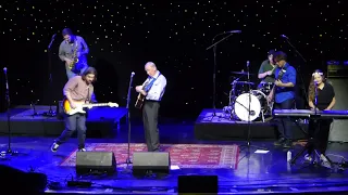 Al Stewart sings Year of the Cat