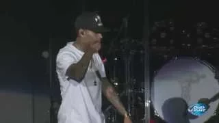 Chris Brown performing "New Flame" at Cali Christmas Festival | Los Angeles