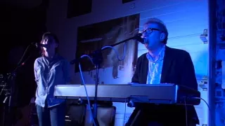 John Greaves & Annie Barbazza - The Song (live)