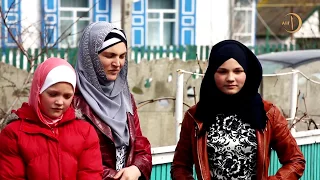 In the Ukrainian hinterland a whole family converted to Islam. Inspired by the Quran. (English)