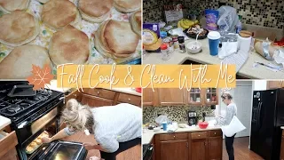 FALL COOK & CLEAN WITH ME 2018 | Easy YUMMY Dinner Recipe & Cleaning Motivation