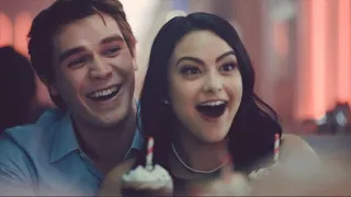 Veronica Lodge & Archie Andrews   RIVERDALE   Can't take it HD