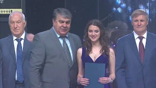 Торжественная часть приема мэром г. Хабаровска выпускников 2017 года