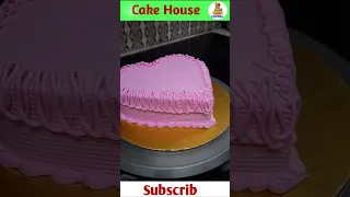 Heart shape cake decorating  // pink colour Cake #shorts_ #shortvideo