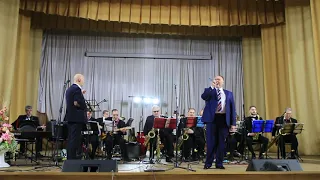 Сергей Семёнов и джазовый оркестр "Биг-бенд "Саранск" - Идёт солдат по городу