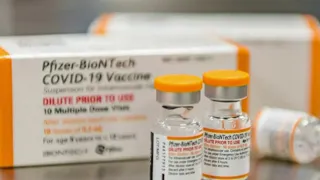 FDA paves way for Pfizer COVID-19 vaccinations in young kids