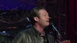 Blake Shelton - Honey Bee (07.12.2011)