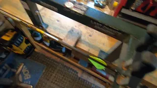 How to Spine Align arrow shafts fast; Column Loading Method; Last Chance bowpress, FIRST BEND TEST